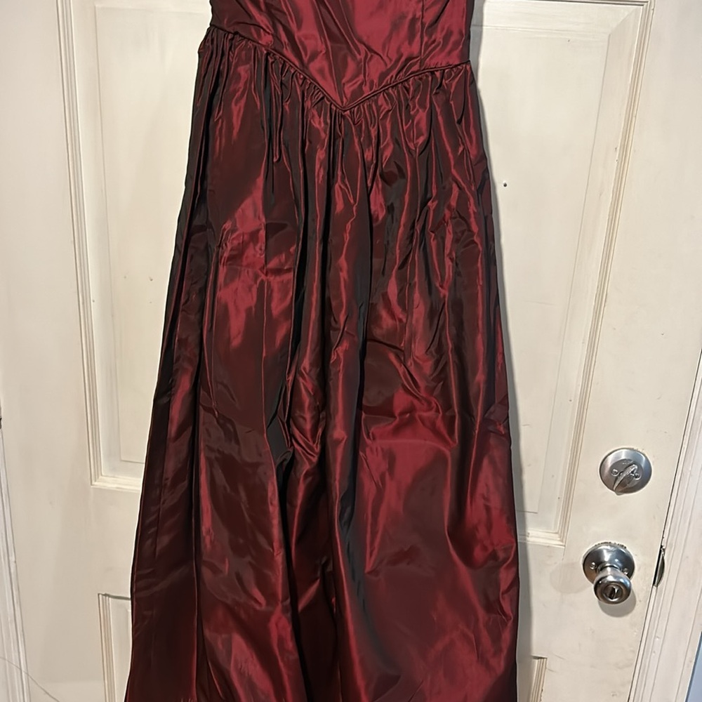 80’s Ruby Strapless Formal - image 3
